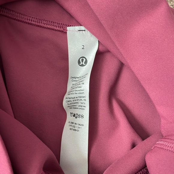 NWT Lululemon Align High-Rise Short 4" Washed Mauve Size 2 - Picture 5 of 7